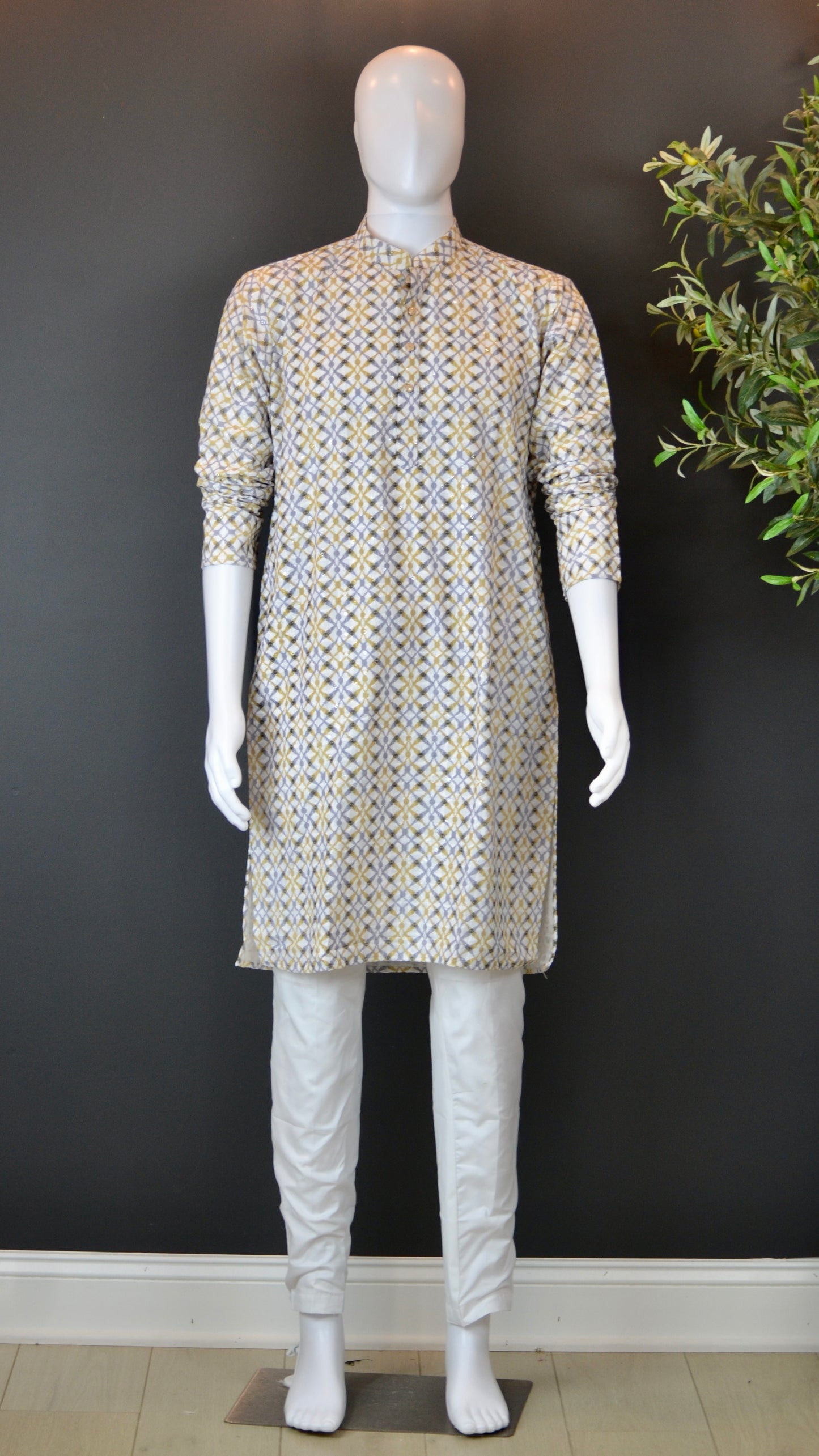 VMK009- Yellow Sequin Lucknowi with Pants - Vaanika Designs