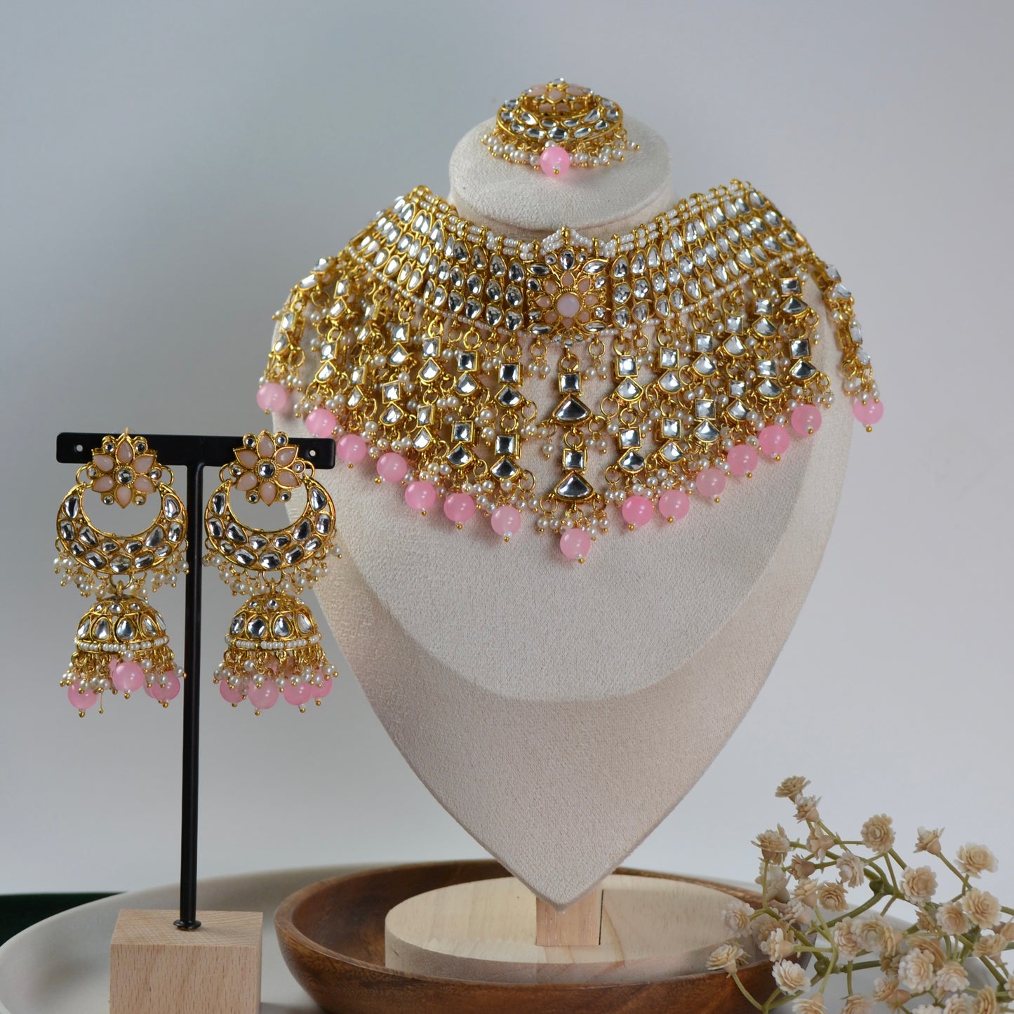 VARJ039-Kundan Bridal Necklace Set with Maangtika