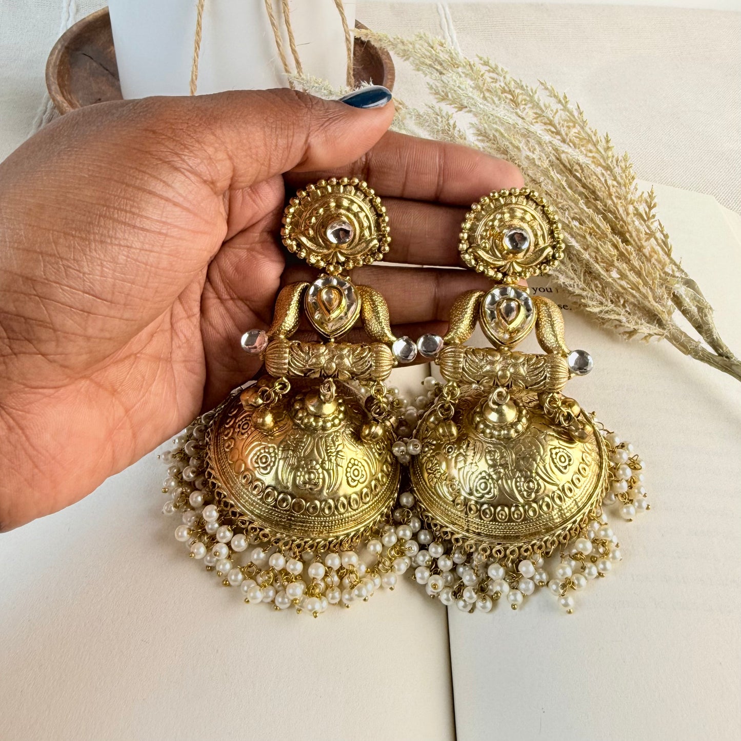 Kaveri Kundan Fusion Jhumka