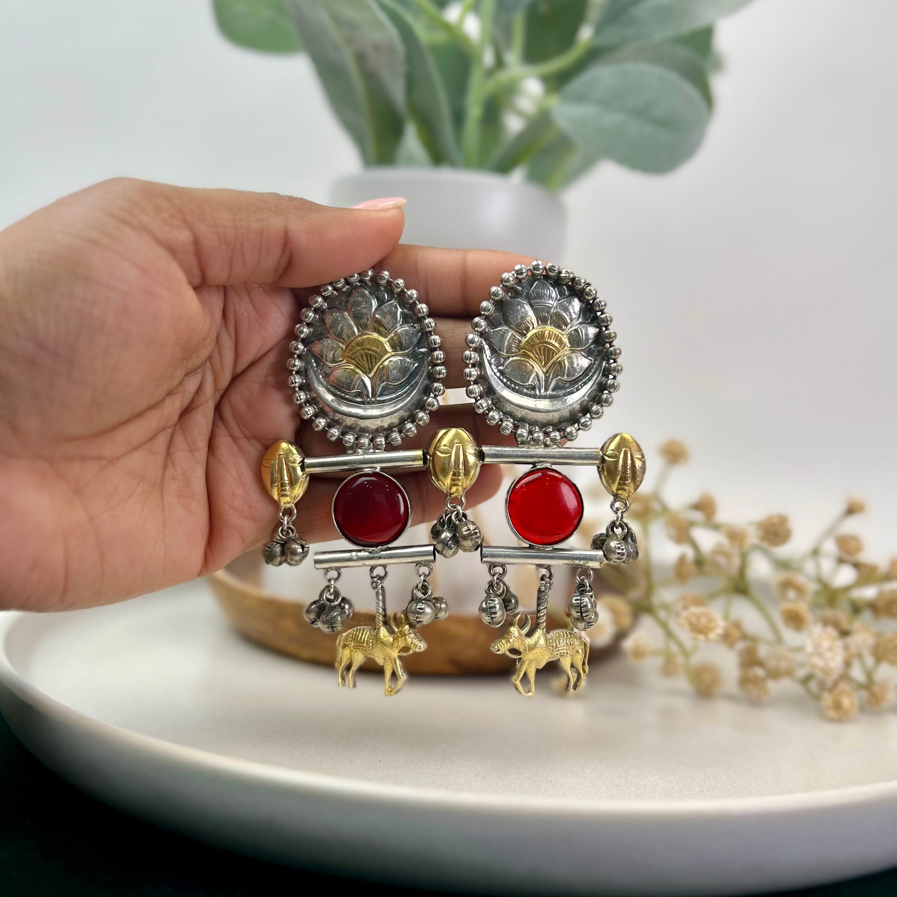 VJ4048-Tribal Nandi Ghunghroo Long Earring