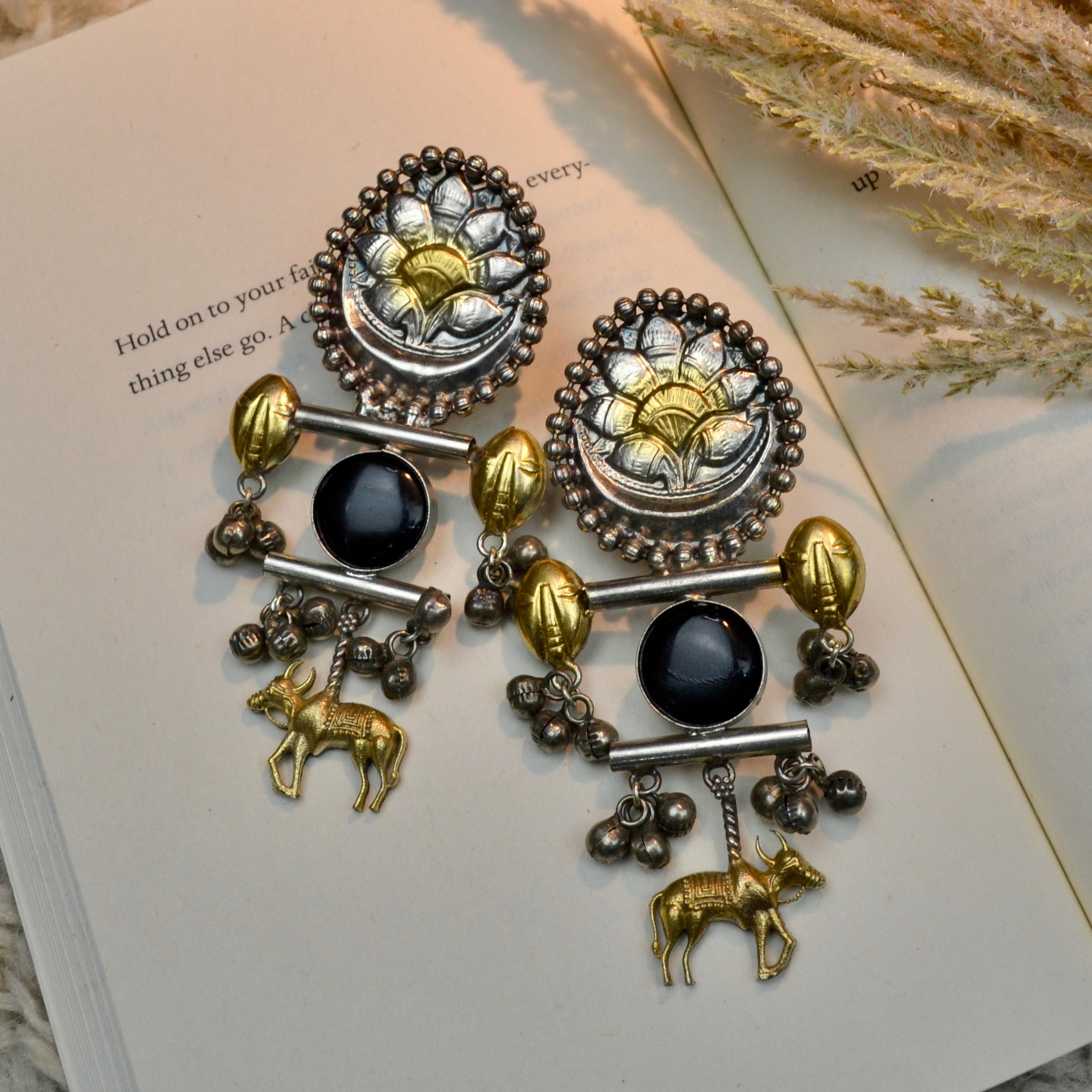 VJ4048-Tribal Nandi Ghunghroo Long Earring