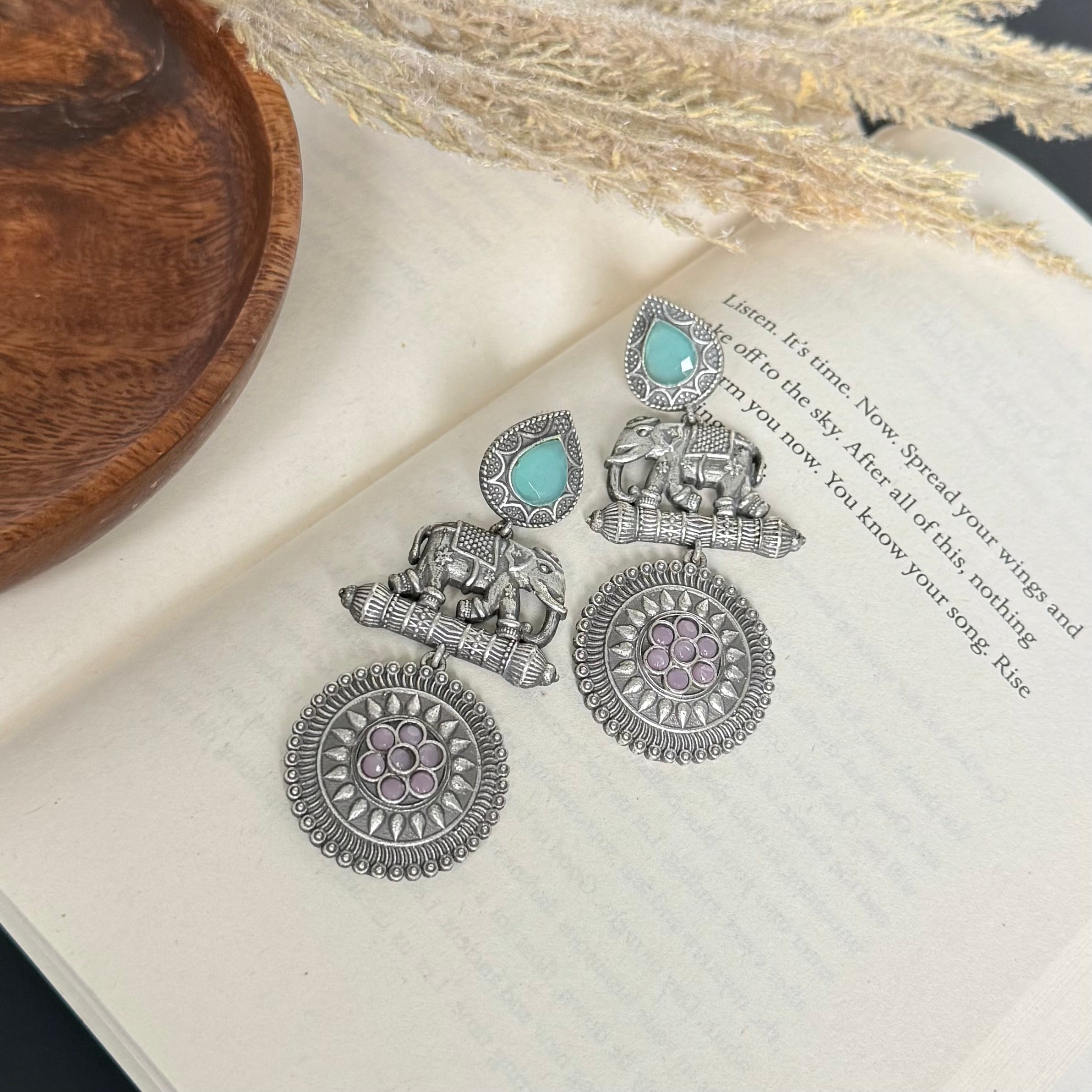 Karini - Elephant Earrings