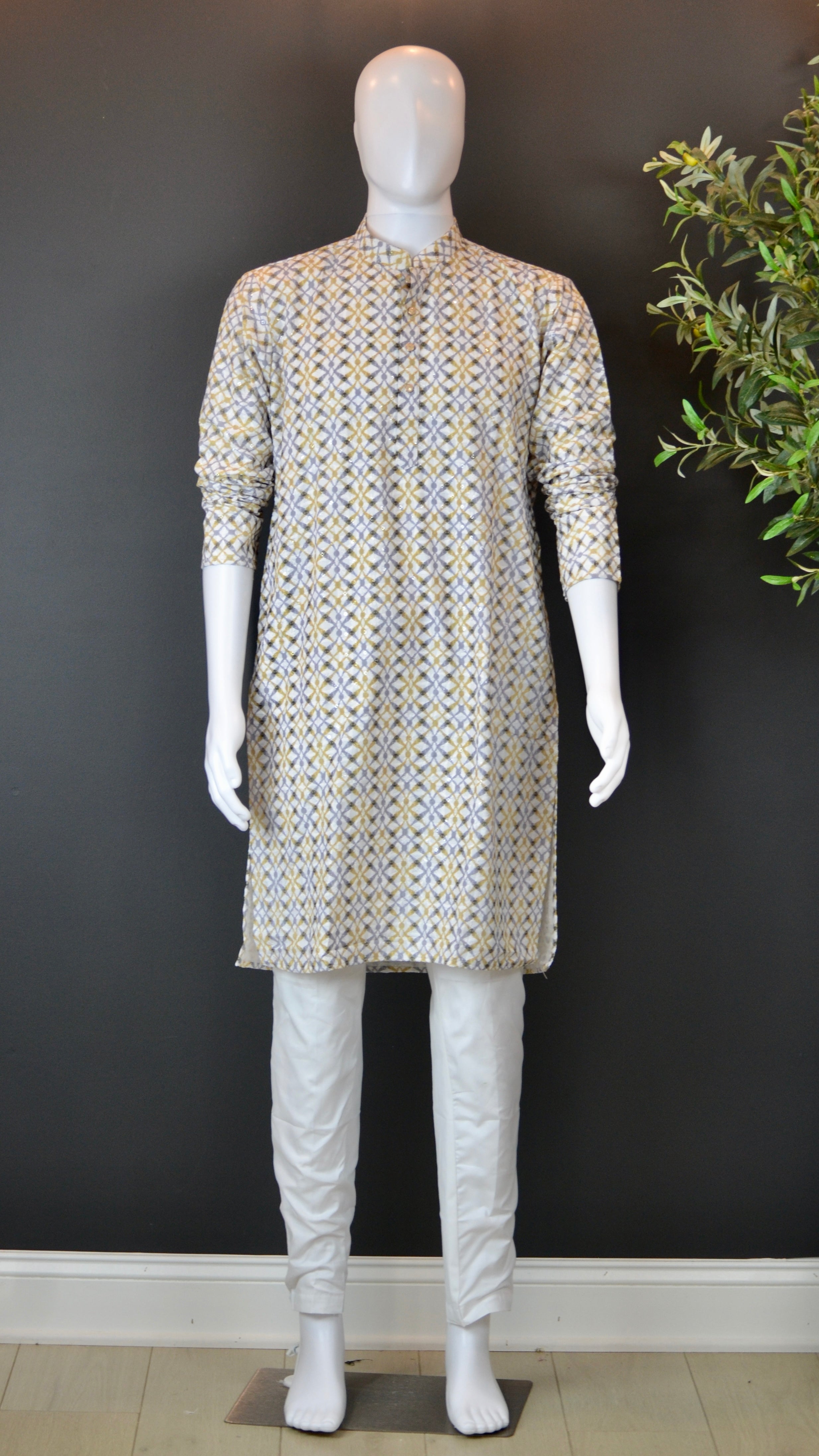 VMK009- Yellow Sequin Lucknowi with Pants - Vaanika Designs