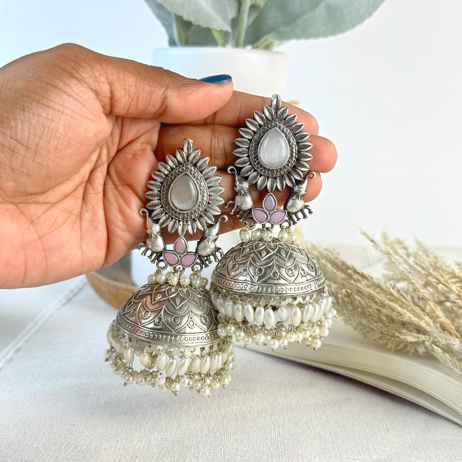 Rini Jhumka