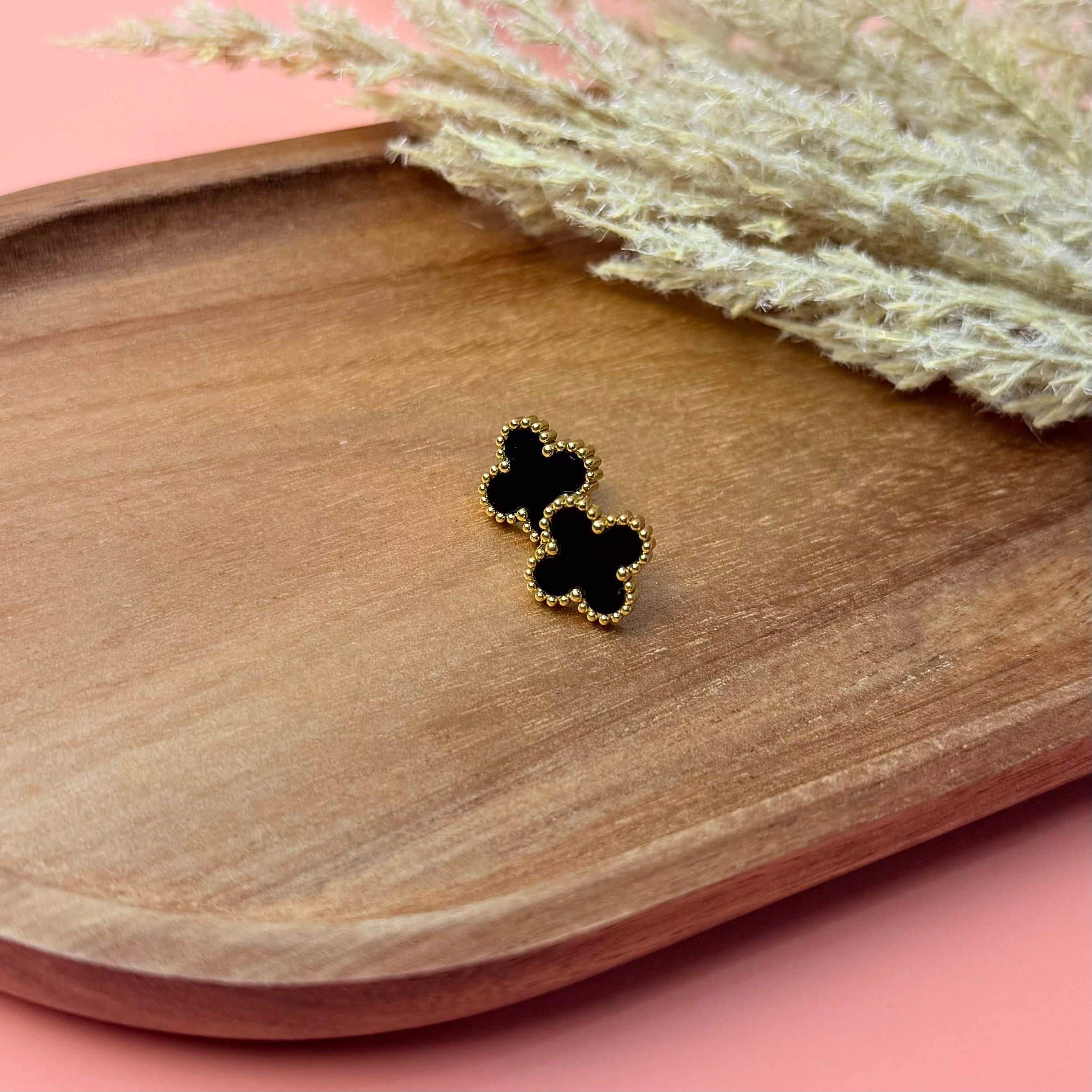 Clover Earrings - Black