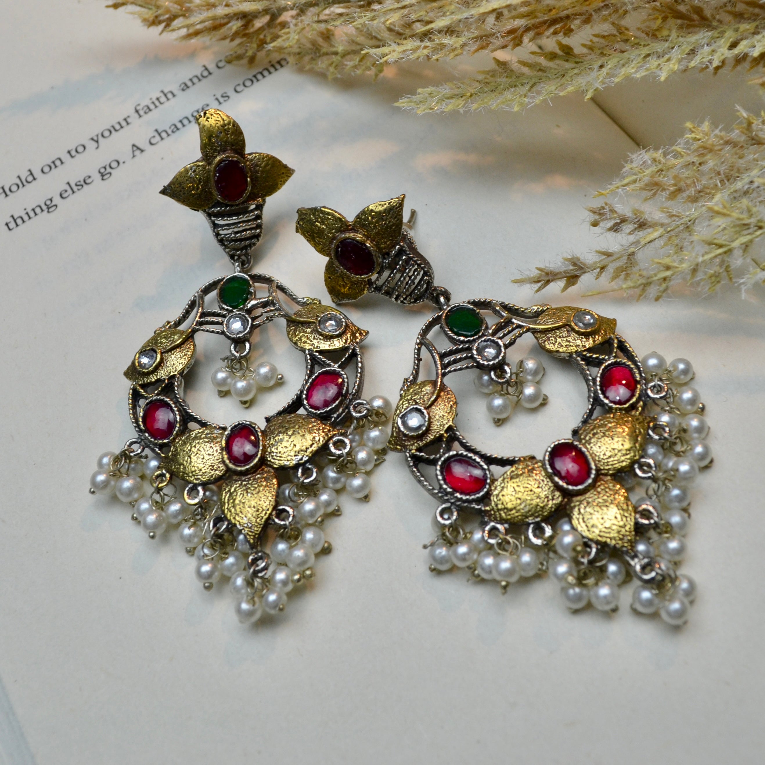 VJ4086-Dual Tone Earring