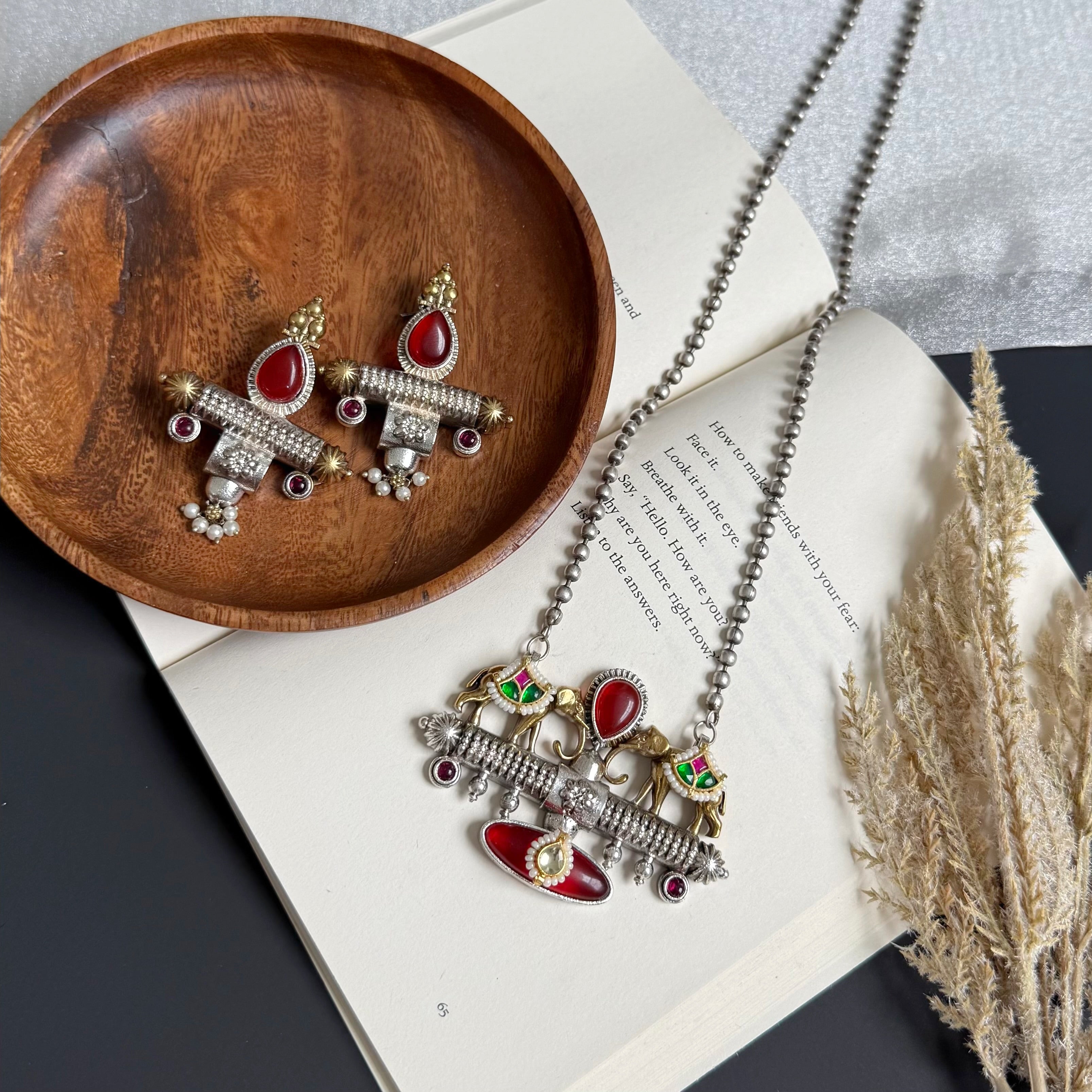 Rasha Dual tone Doublet long Necklace