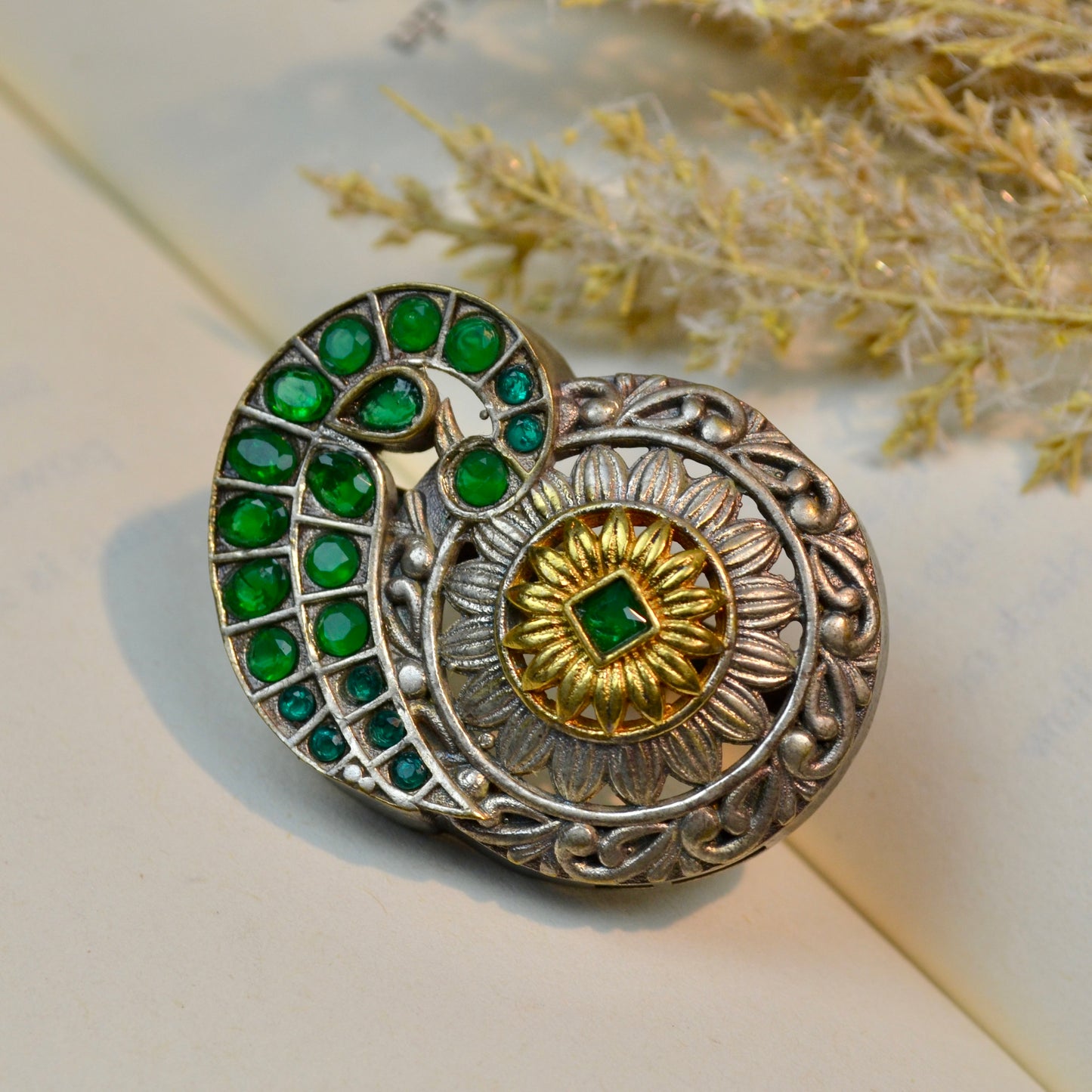 VAP1040-Two Tone German Silver Emerald Ring