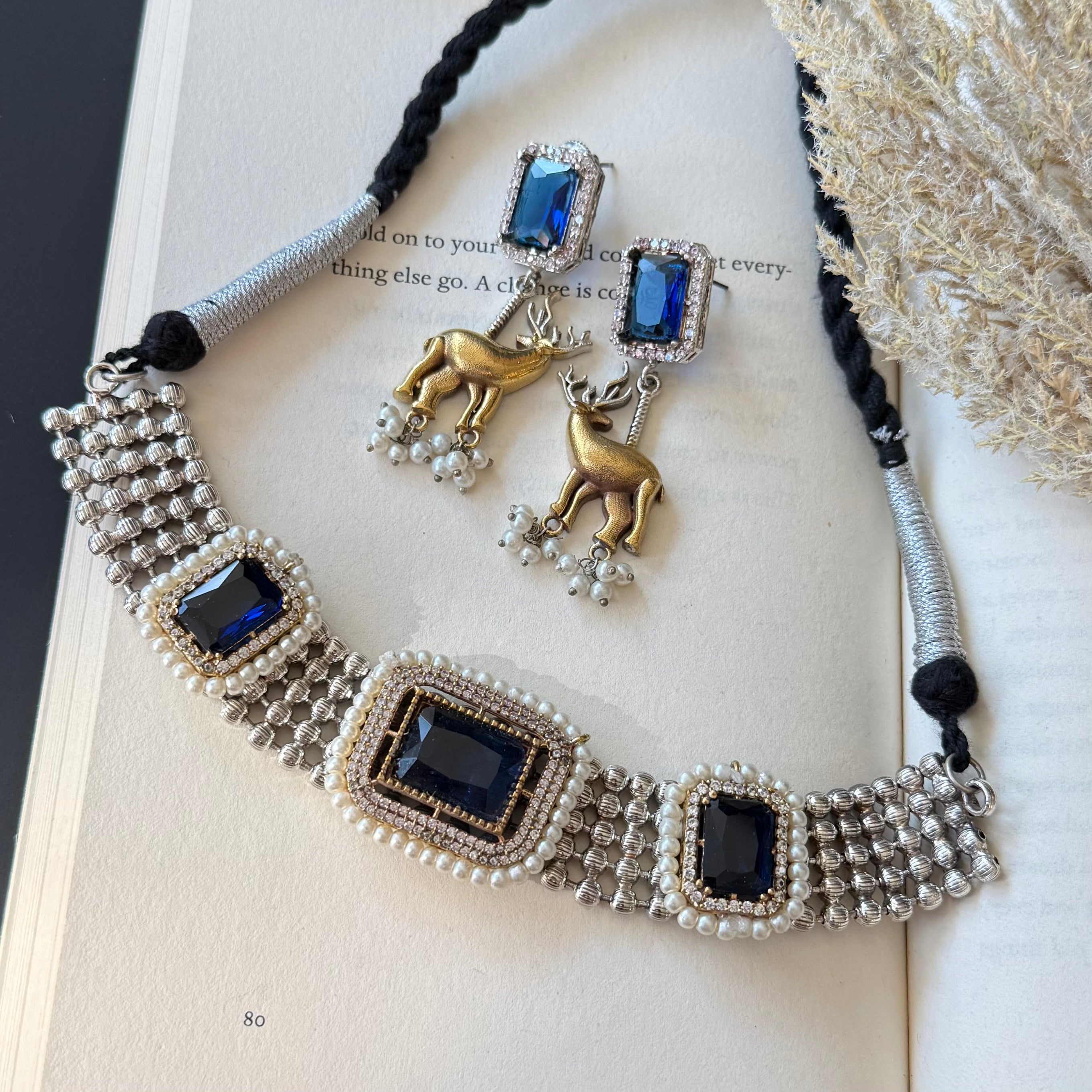Doublet Stone Choker Necklace Set
