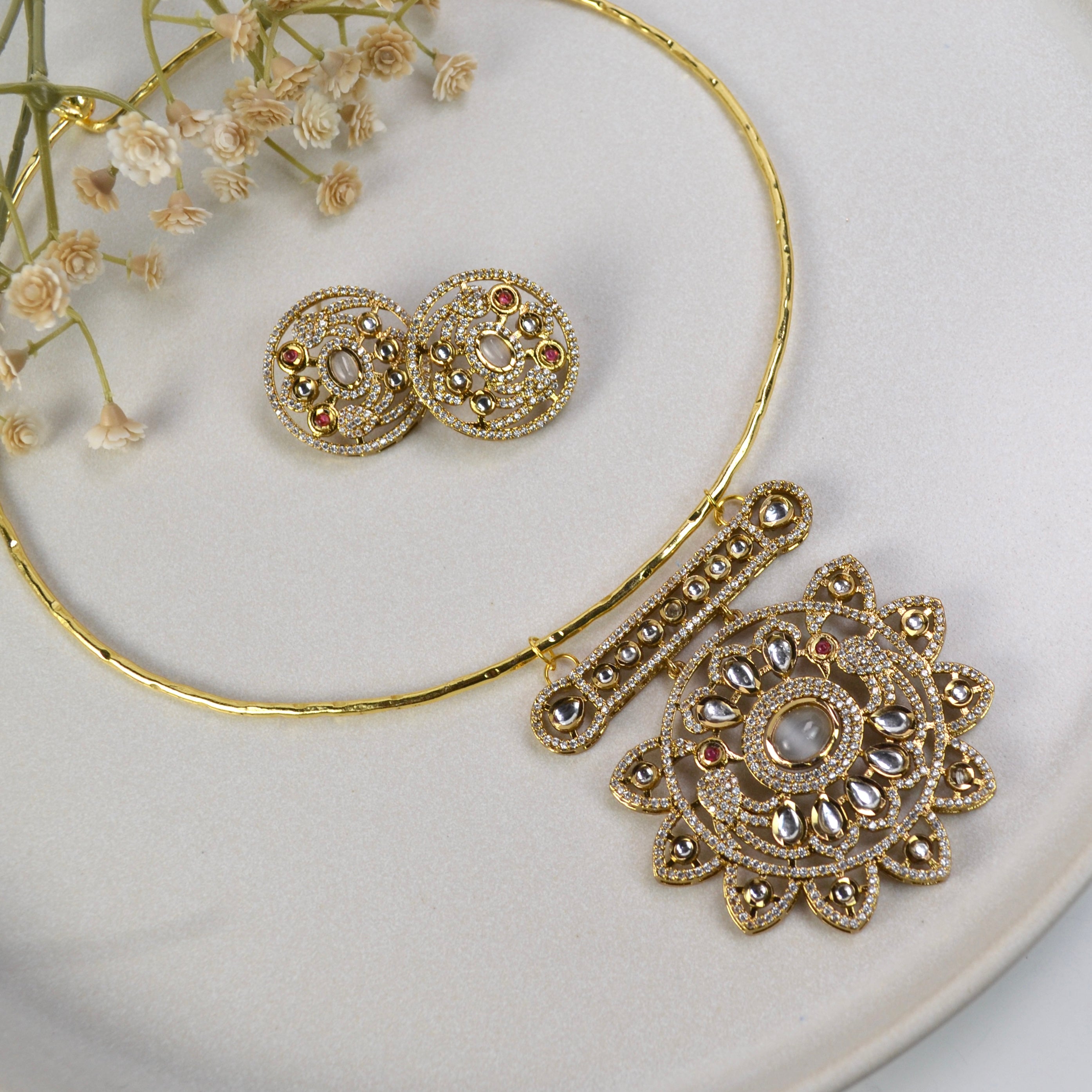VARJ083-Polki hansli necklace set with Studs