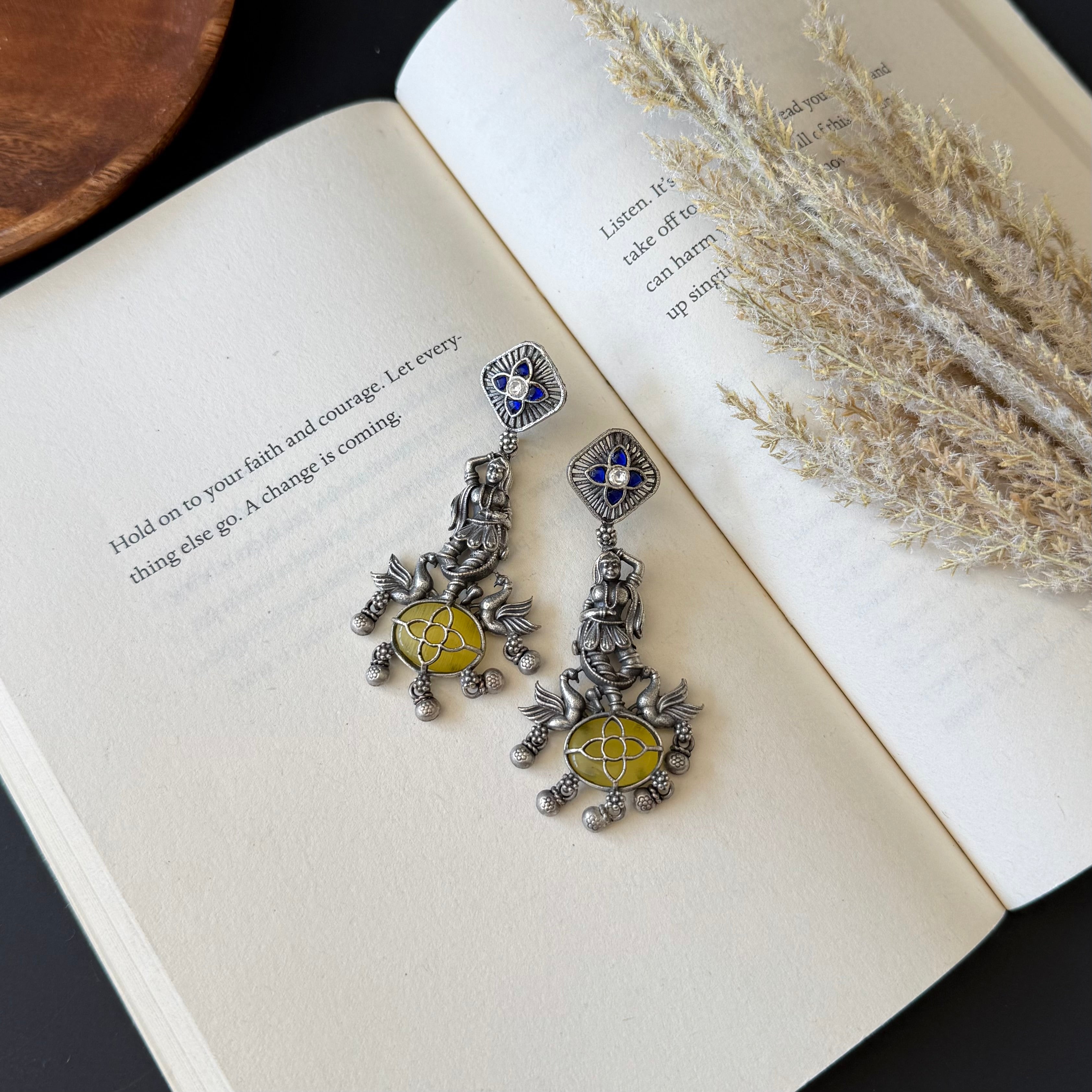 Oxidized kundan tribal look Earrings