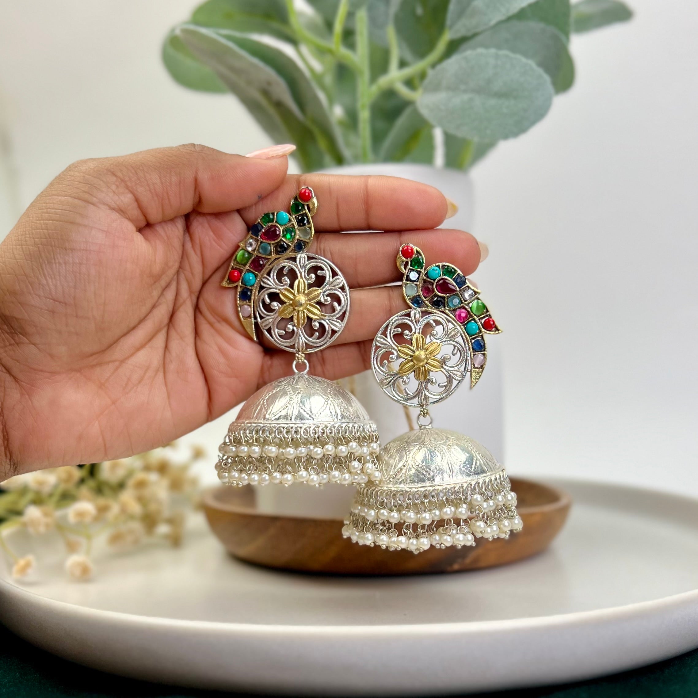 VJ4092-Mor Oversized Brass Jhumka