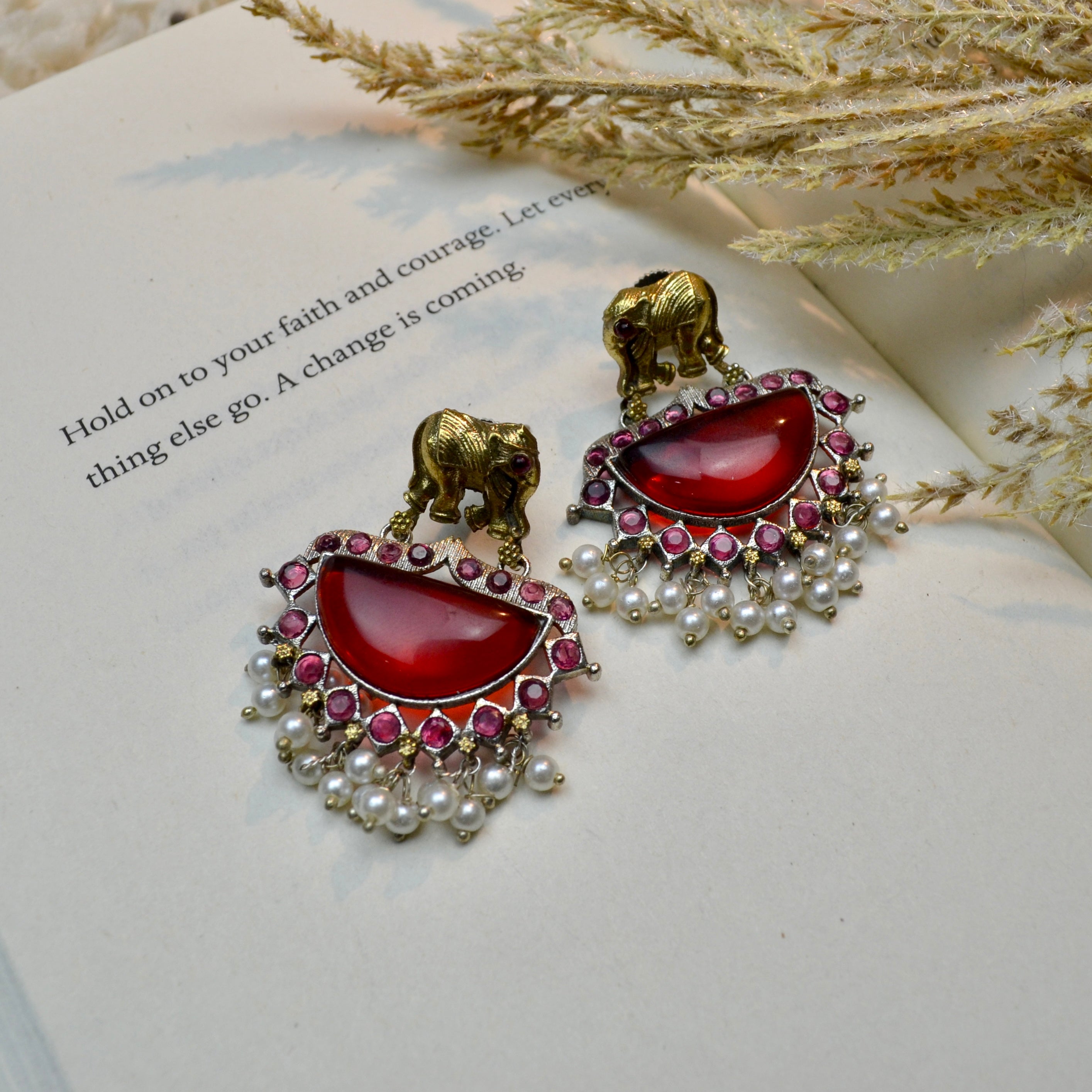 VJ4069-Small Elephant Earrings