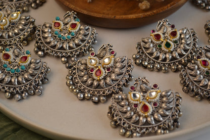 Amaya Chandbali with Kundan