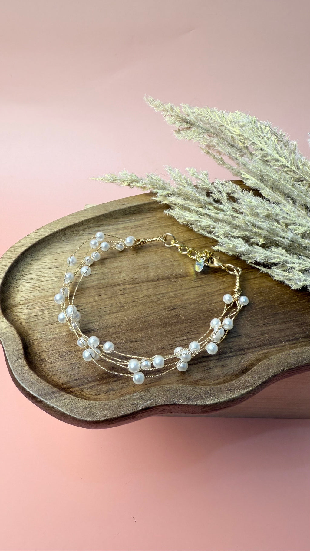 Pearl bracelet
