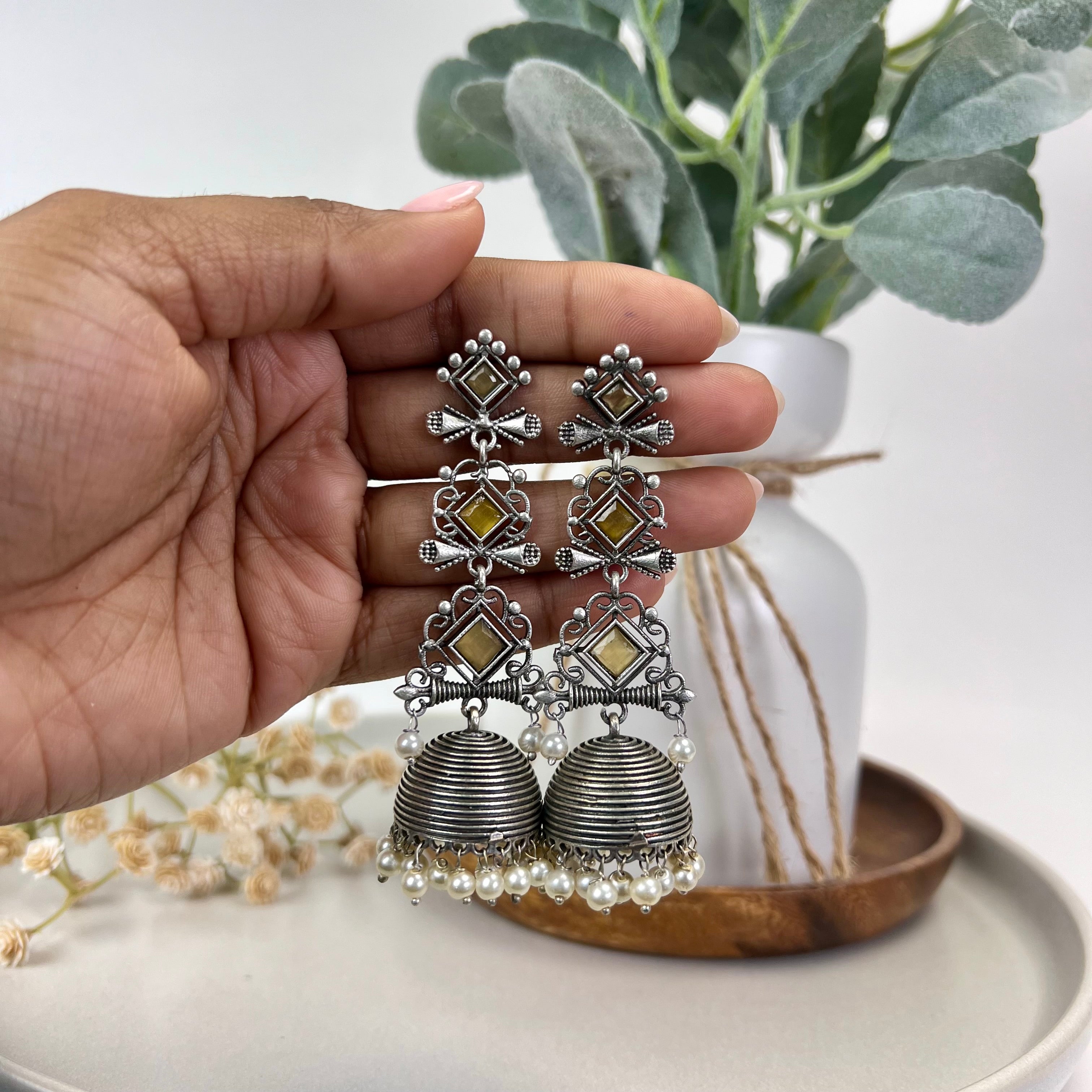 VJ4046-Oxidized Jhumki