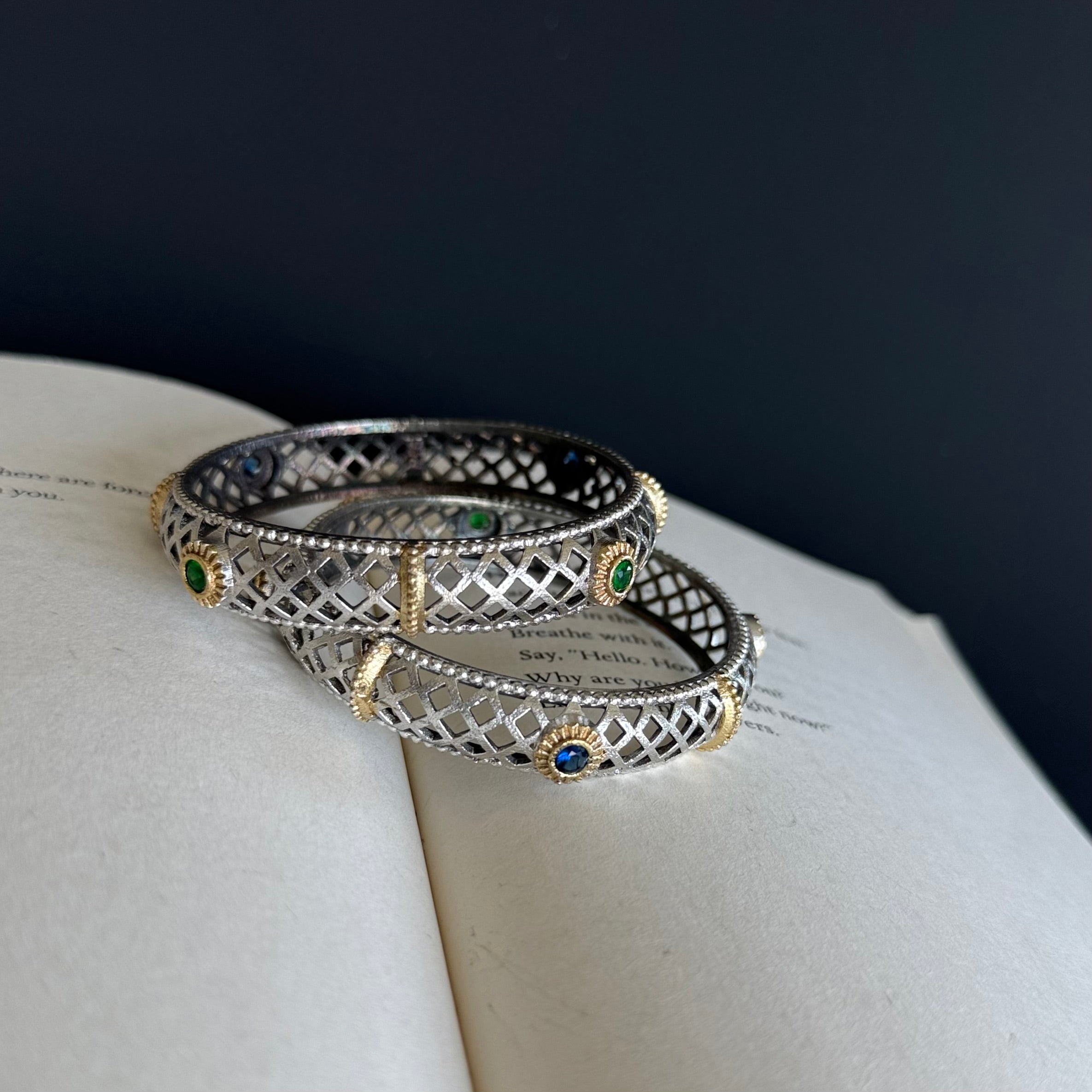 Dual Tone Kundan 2.4 size Kada set of 2