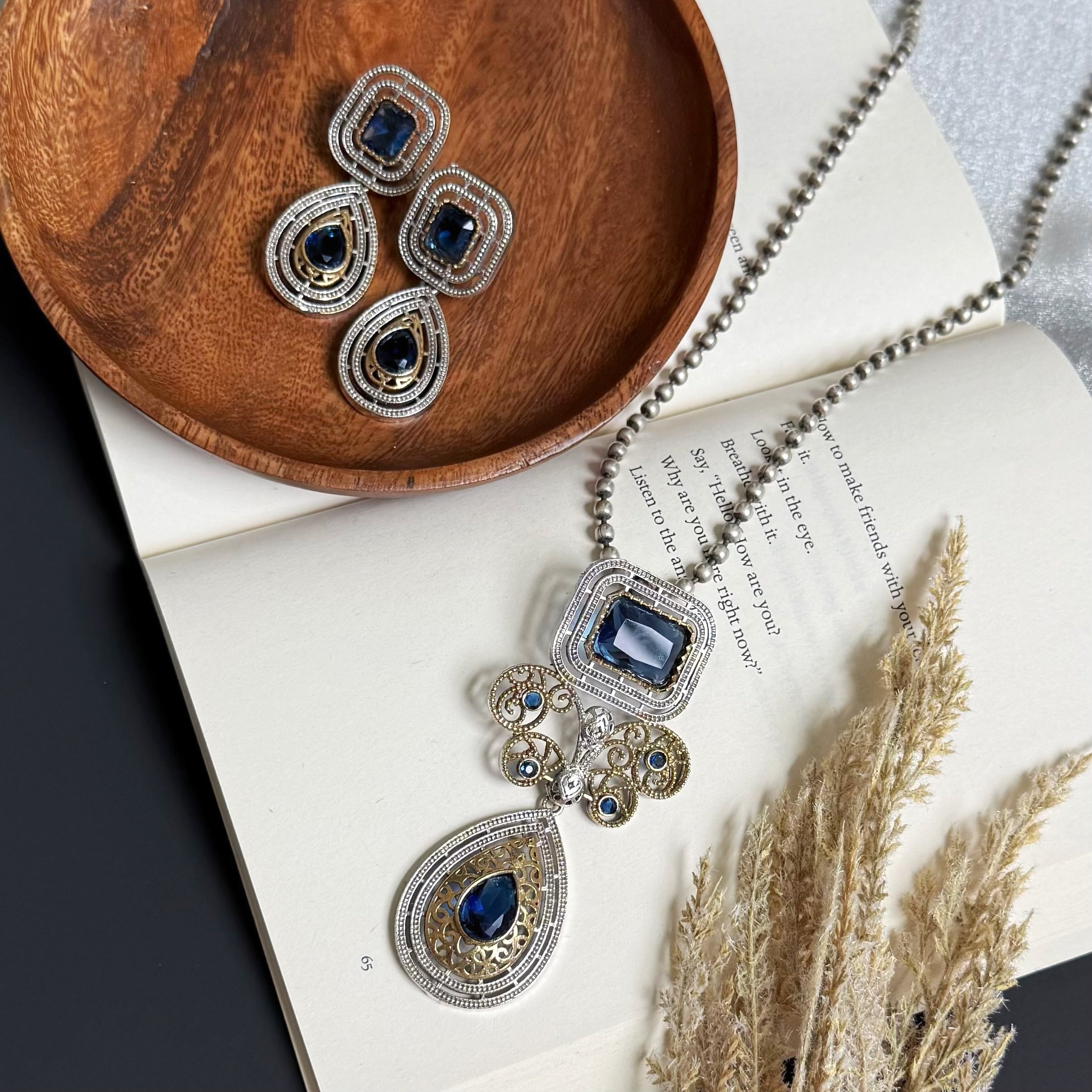 Raha Dual tone Doublet long Necklace
