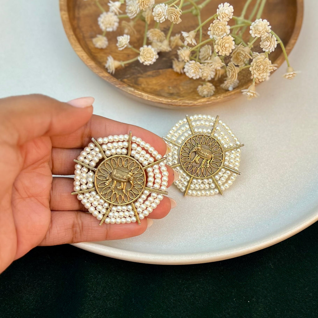 VJ4088-Elephant Moti Studs