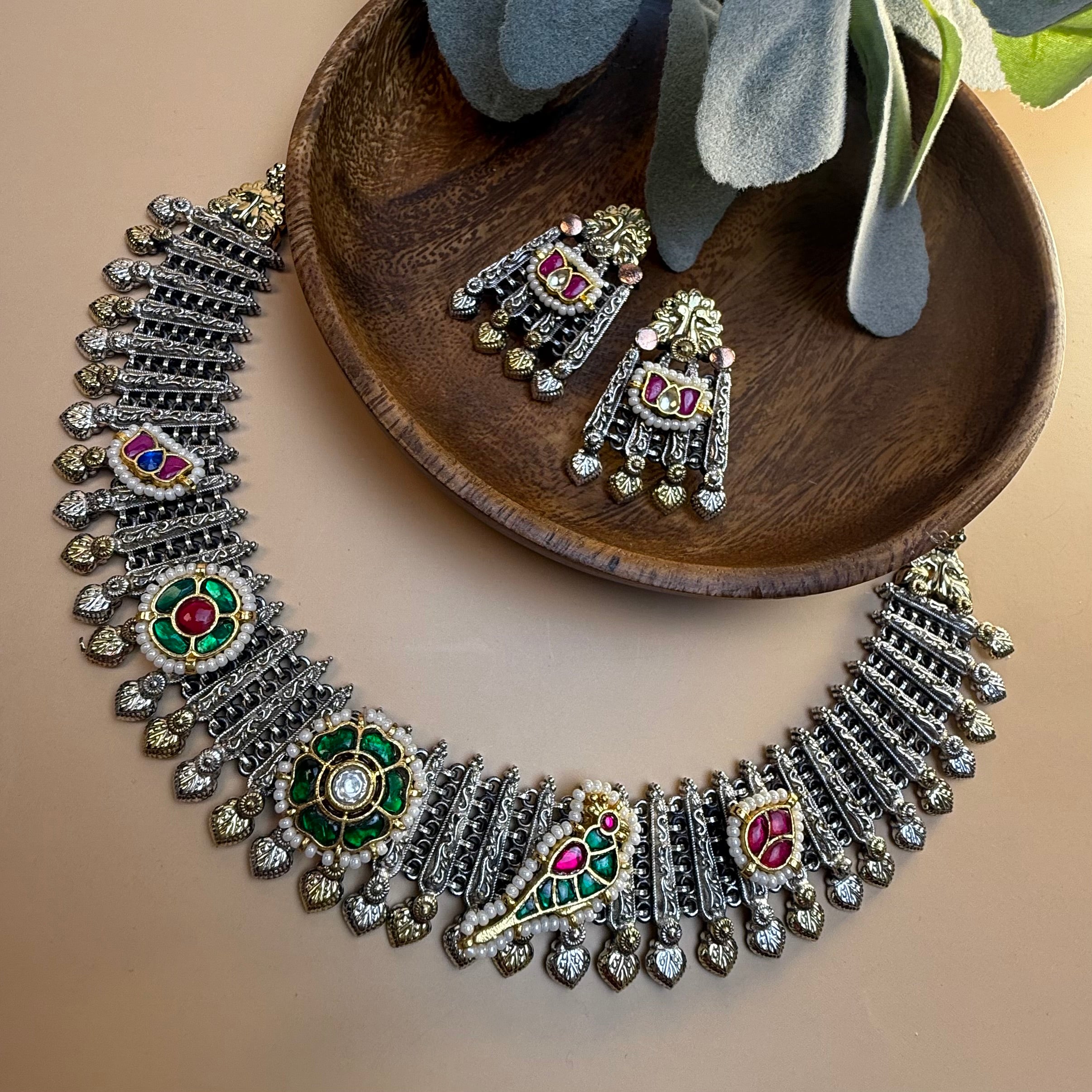 Gulaab Kundan Fusion Necklace Set - 1