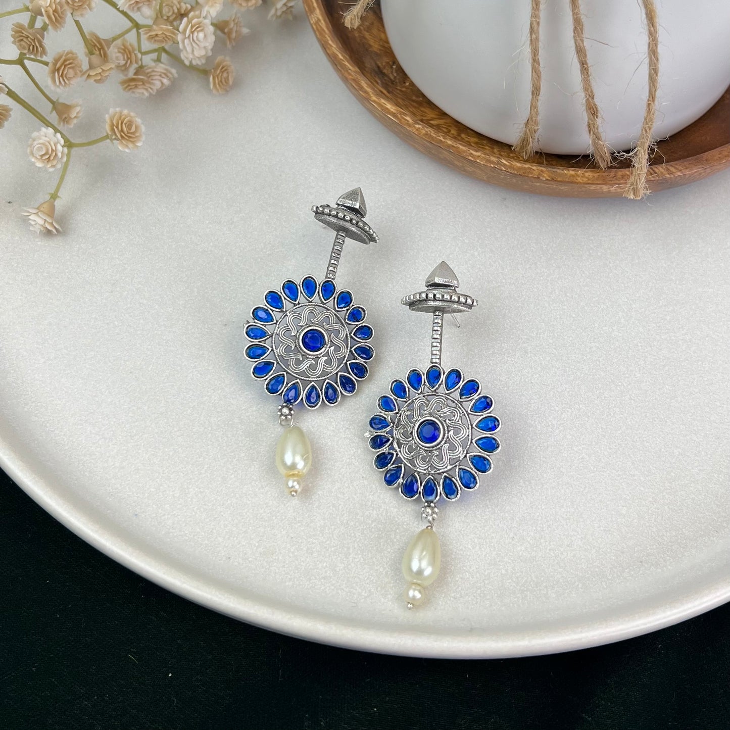 VJ4052-Round Earring with Stone work